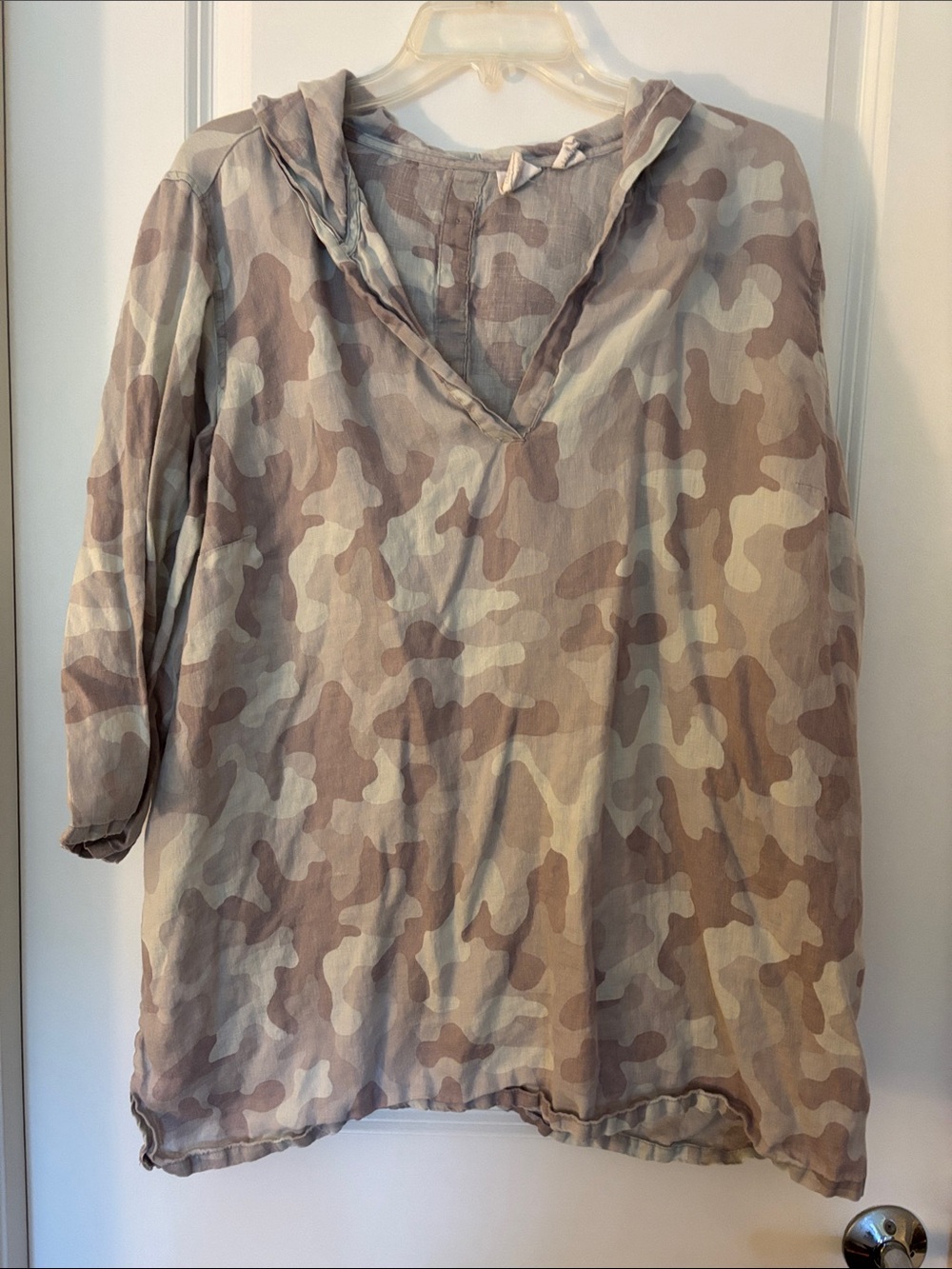 C&C California Taupe and Beige Camo Hooded V-Neck Tunic